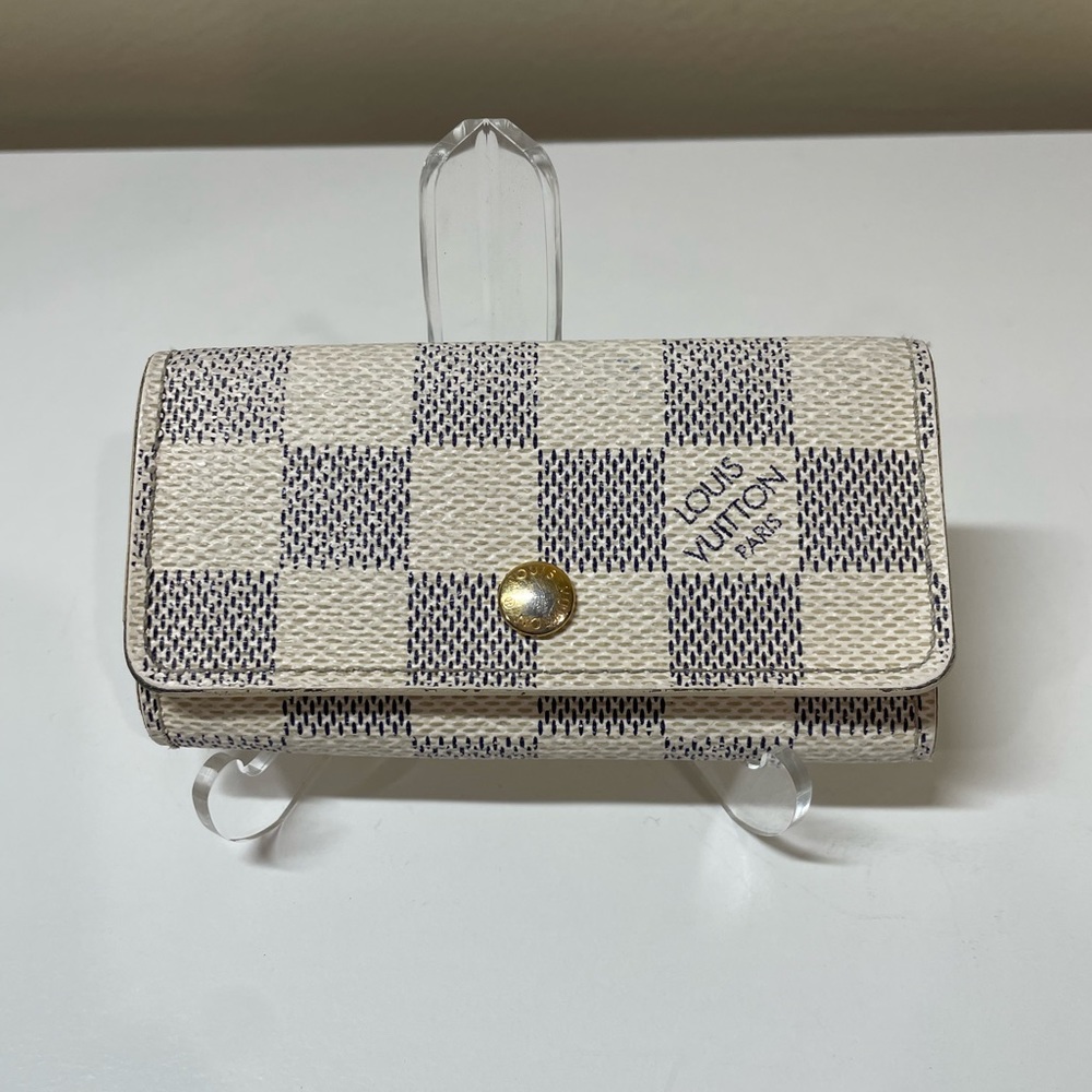 Authentic Louis Vuitton Brown Leather 6 Ring Key Holder